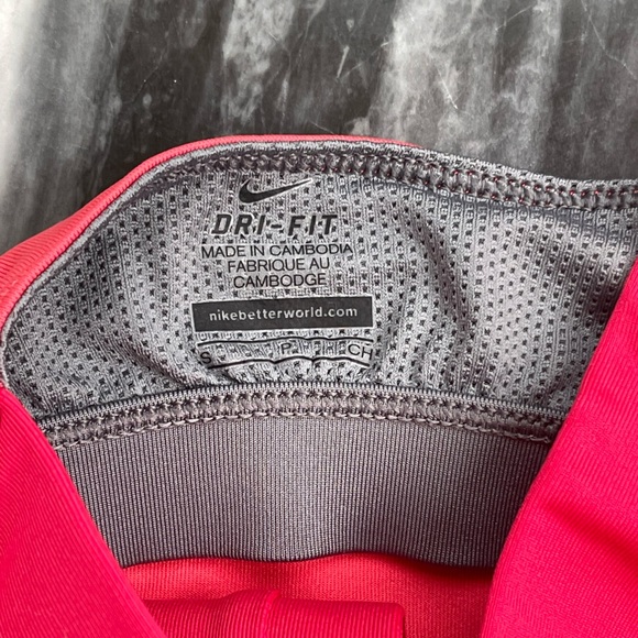 Nike Dri-Fit Tank Top - Picture 4 of 9